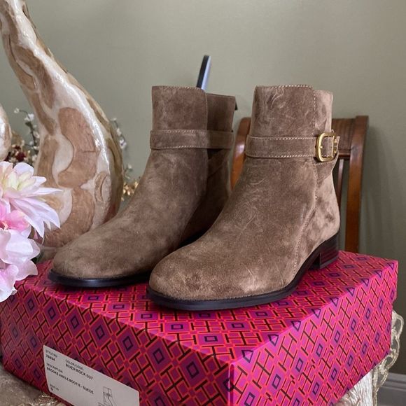 Tory Burch ankle boots - Picture 4 of 11